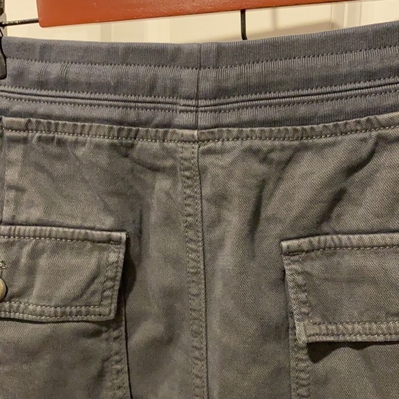 Gap NWT Pull On Cotton Blend Shorts - Picture 7 of 14